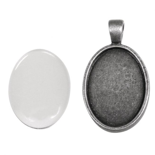 Amulet med oval epoxykuppel sølv